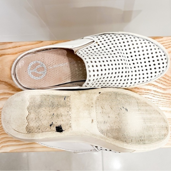 Wishbone white mesh slide on shoes - Picture 4 of 10